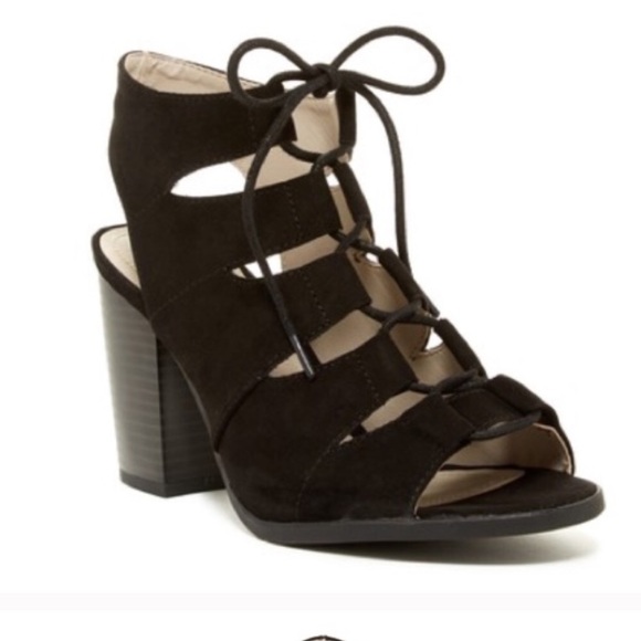 Rampage Shoes - NWT Rampage Caged Heels Sandals Black